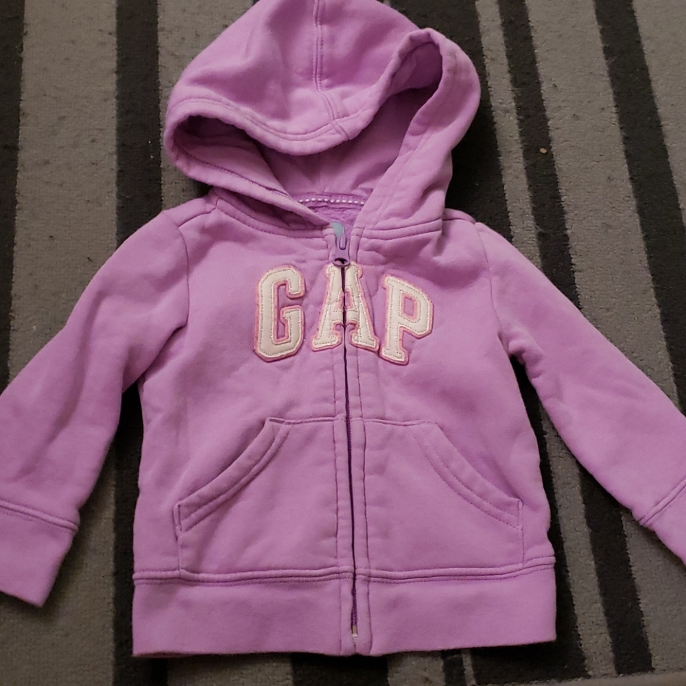 Gap hoodie